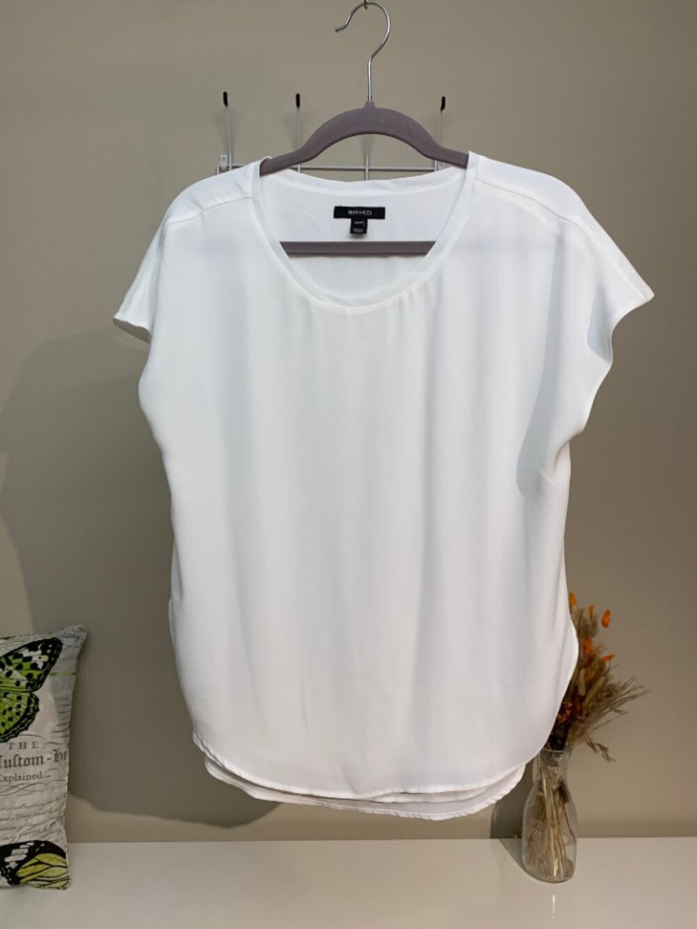 RW&CO. Lined Sleeveless White Blouse X-Small